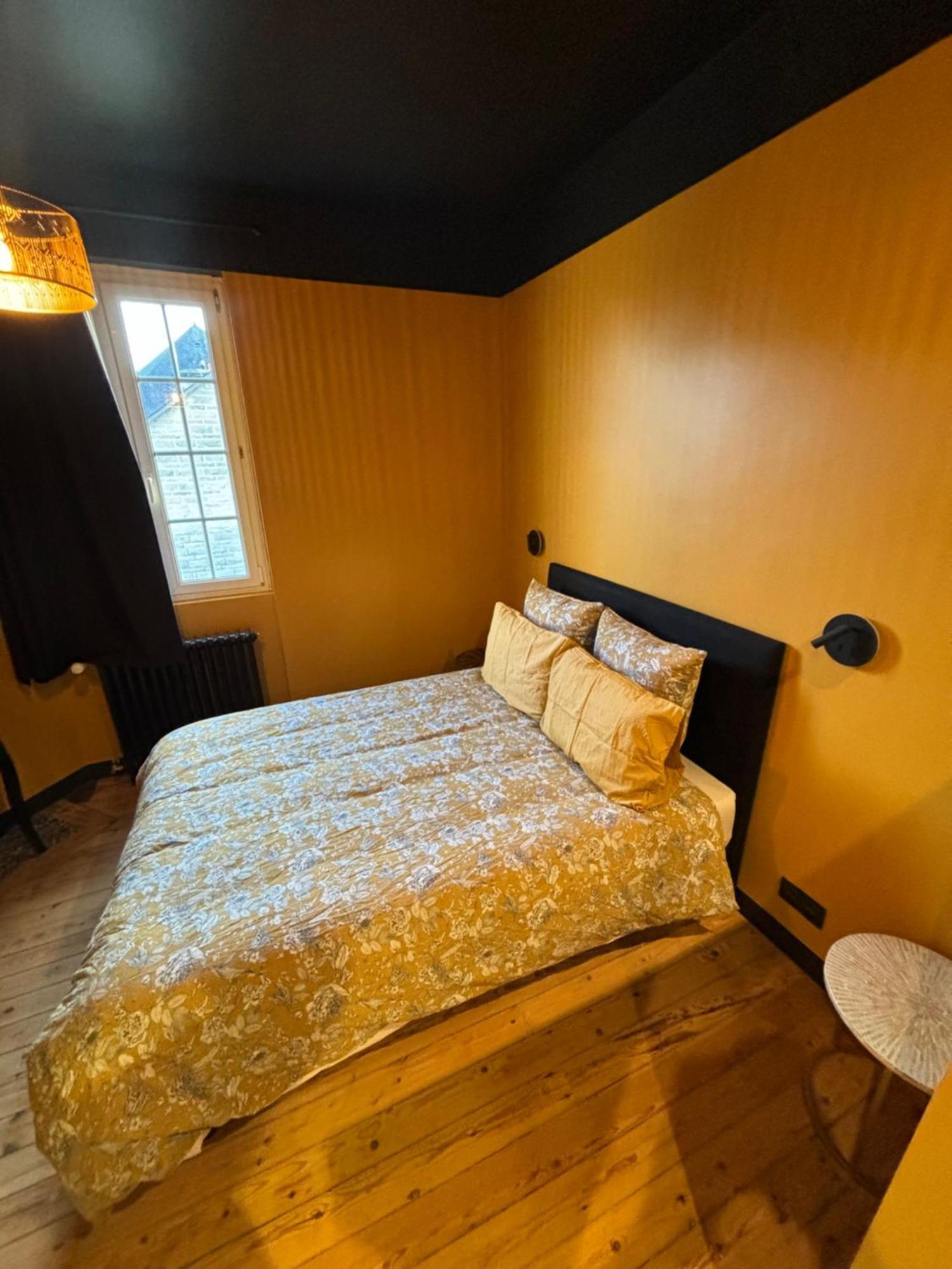 La Hacienda Negra Bed & Breakfast Saint-Jouan-des-Guérets Екстериор снимка