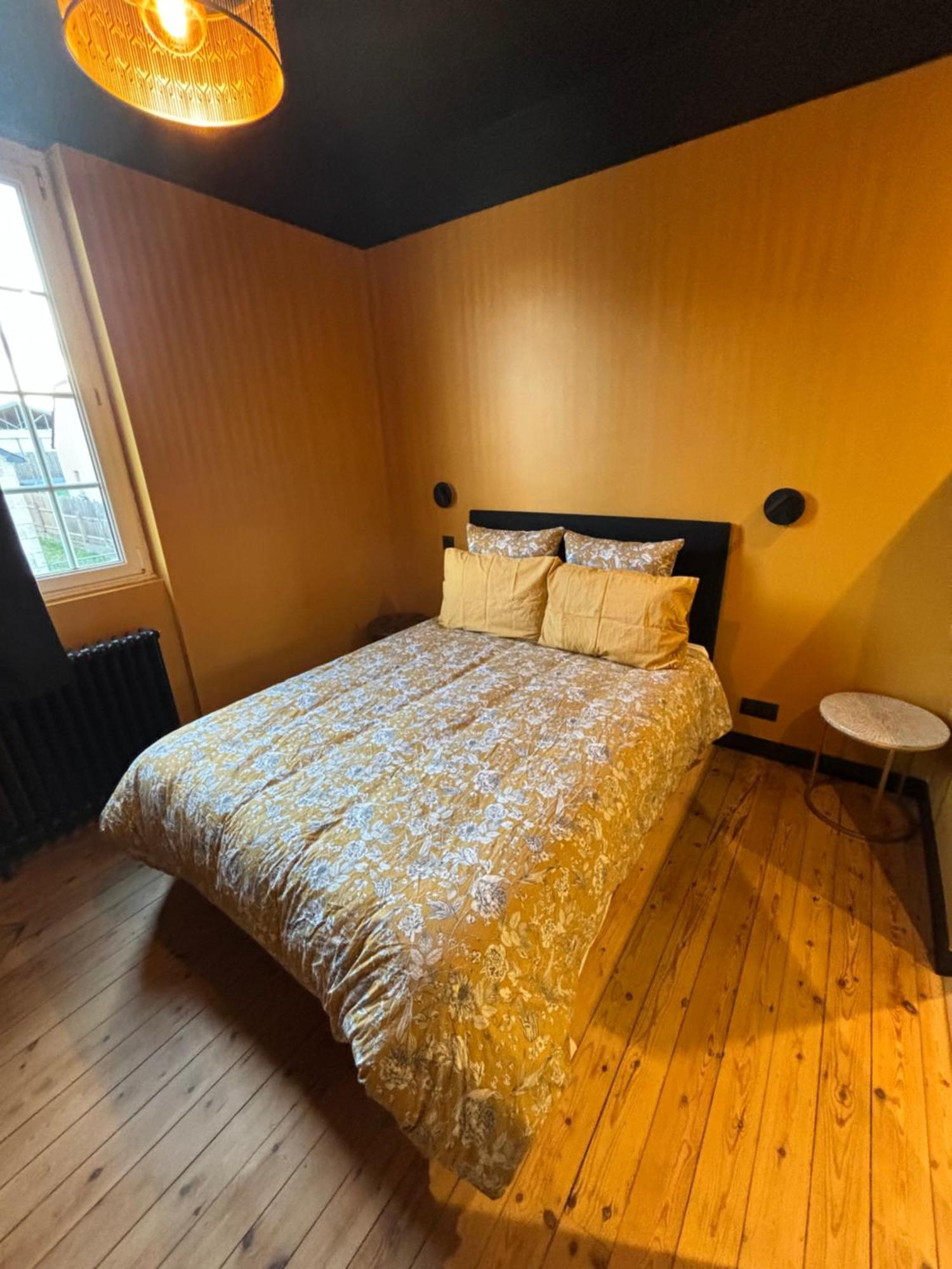 La Hacienda Negra Bed & Breakfast Saint-Jouan-des-Guérets Екстериор снимка
